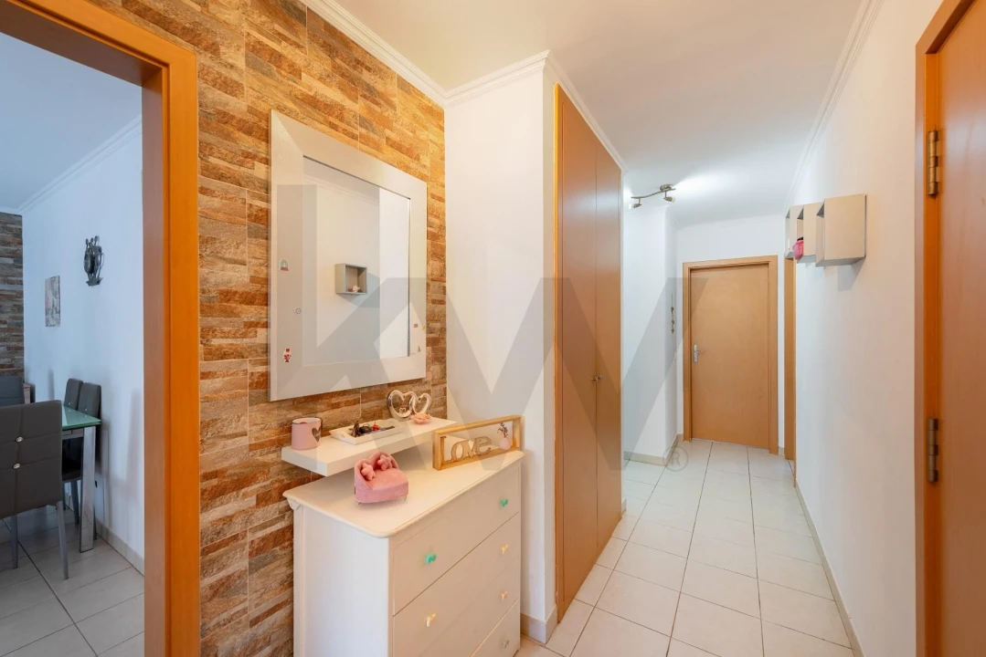 Apartamento T3 para Venda em Portimão Foto 3