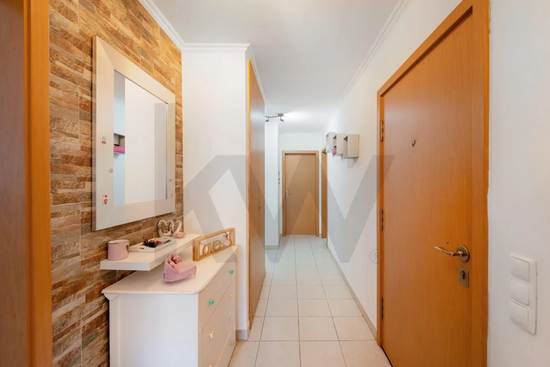 Apartamento T3 para Venda em Portimão Foto 10
