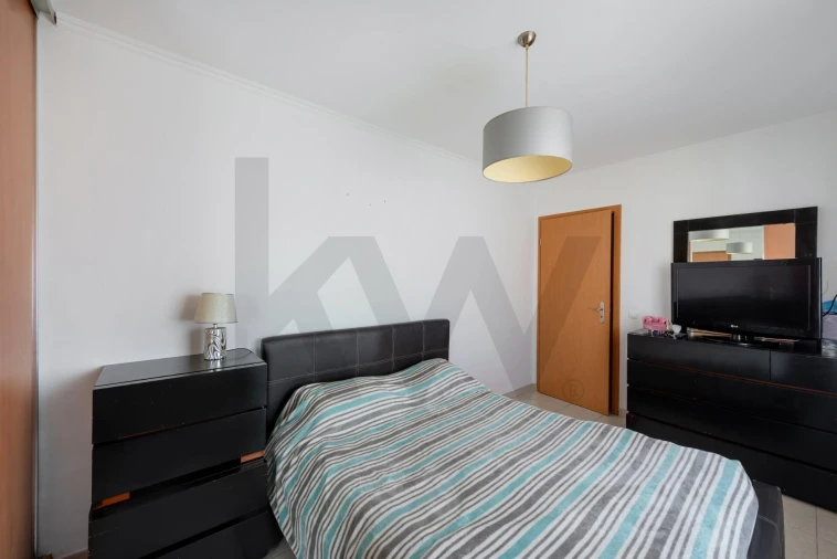 Apartamento T3 para Venda em Portimão Foto 13
