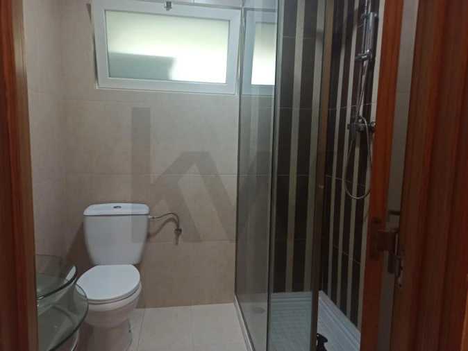 Apartamento T2 para Venda em Rio de Mouro Foto 16