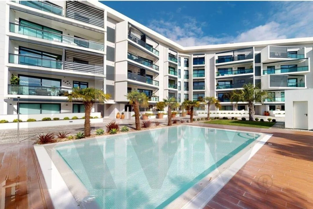 Apartamento T2 para Arrendamento em Carcavelos e Parede Foto 1