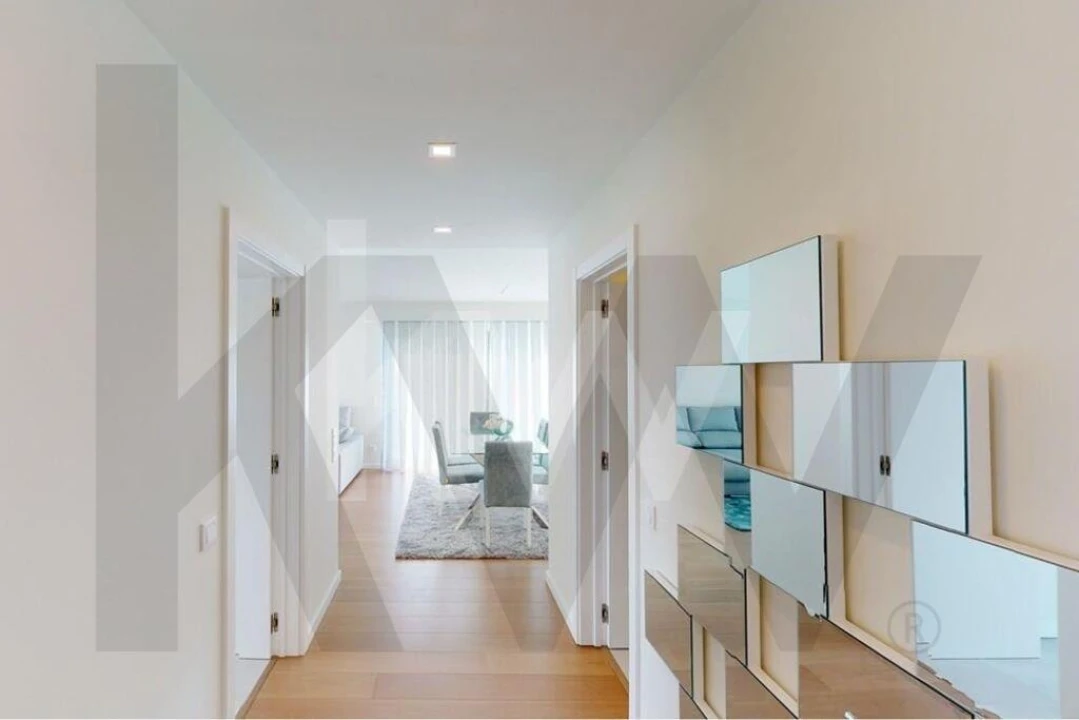 Apartamento T2 para Arrendamento em Carcavelos e Parede Foto 2