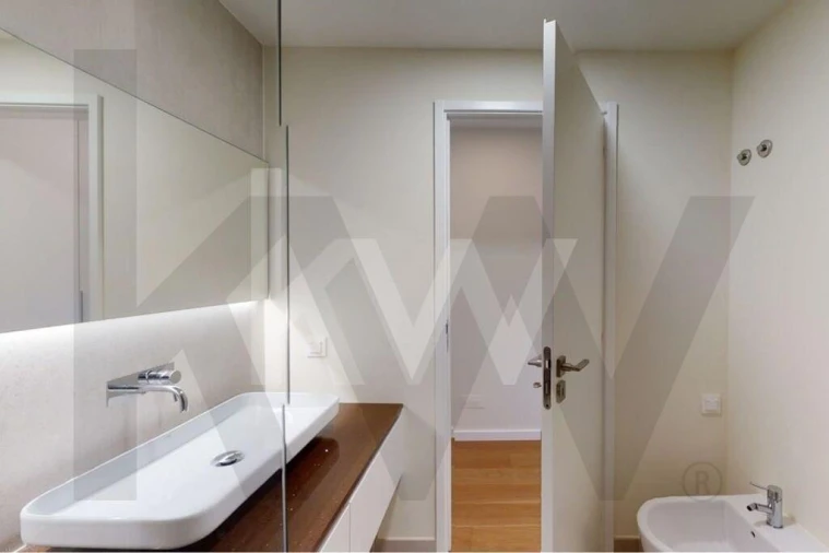 Apartamento T2 para Arrendamento em Carcavelos e Parede Foto 13