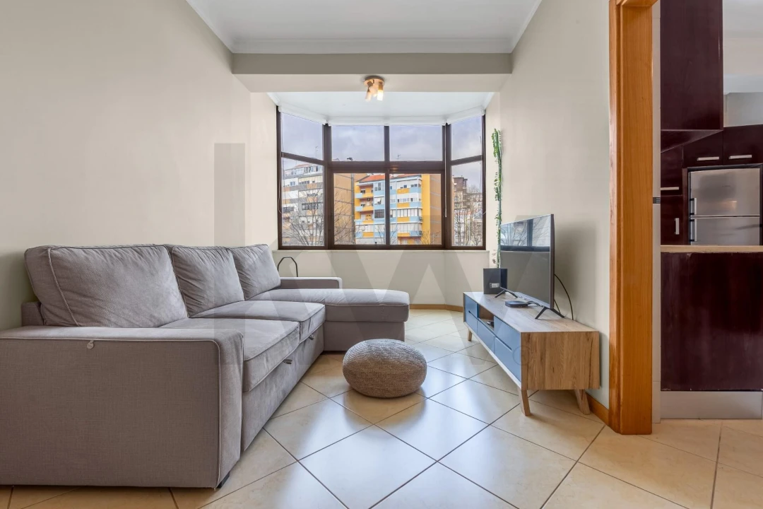 Apartamento T2 para Arrendamento em Odivelas Foto 5