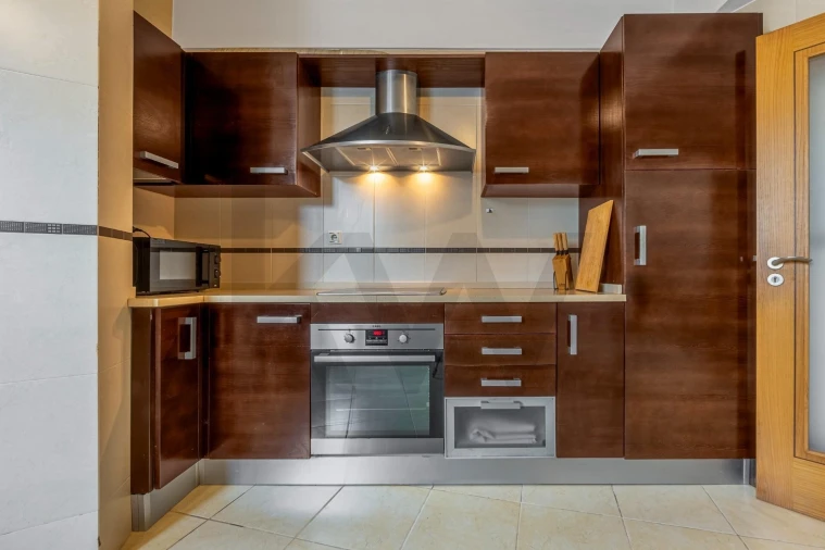 Apartamento T2 para Arrendamento em Odivelas Foto 8