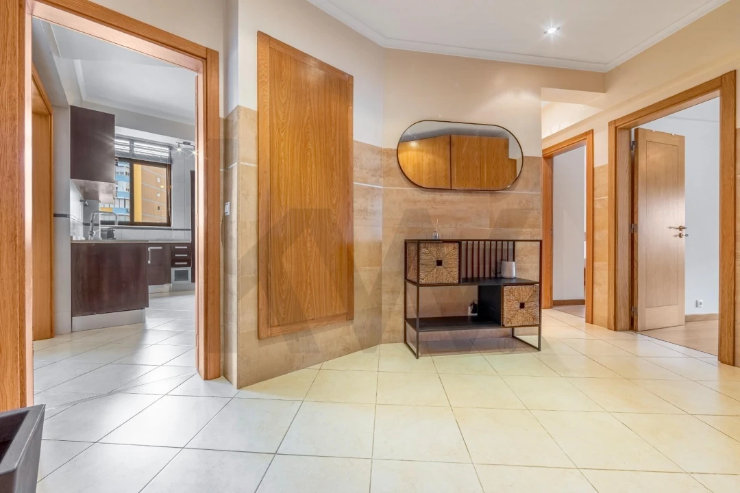 Apartamento T2 para Arrendamento em Odivelas Foto 10