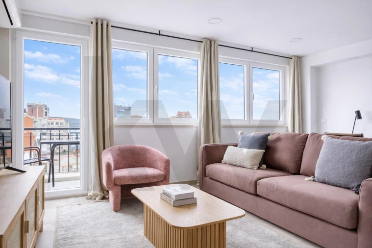 Apartamento T3 para Venda em Avenidas Novas Foto 1