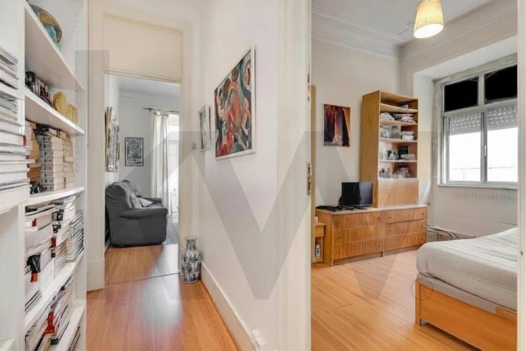 Apartamento T3 para Venda em Campo de Ourique Foto 8