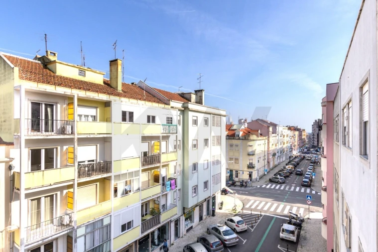 Apartamento T3 para Venda em Campo de Ourique Foto 22