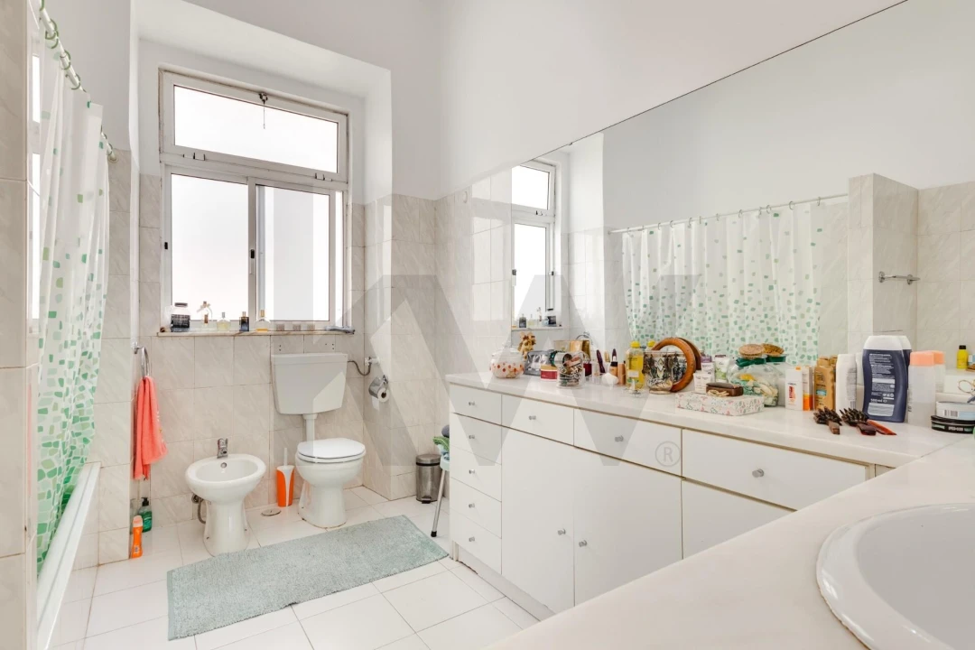 Apartamento T3 para Venda em Campo de Ourique Foto 10