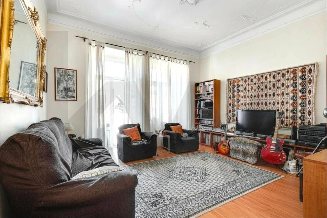 Apartamento T3 para Venda em Campo de Ourique Foto 3