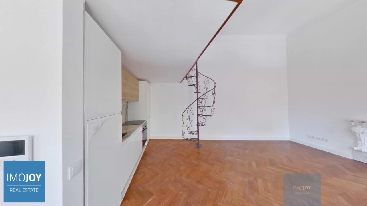 Apartamento T1 para Venda em Cedofeita, Santo Ildefonso, Sé, Miragaia, São Nicolau e Vitória Foto 4