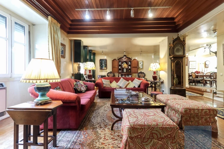 Apartamento T6 para Venda em Areeiro Foto 4