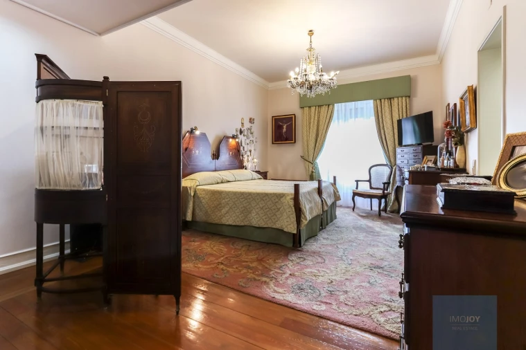 Apartamento T6 para Venda em Areeiro Foto 39