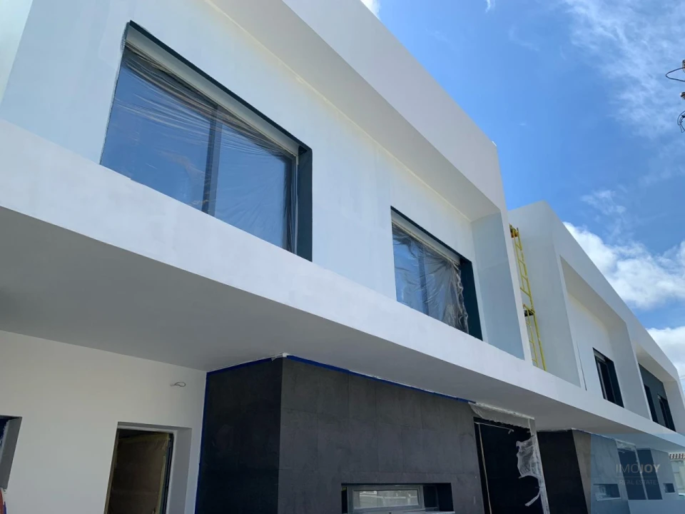 Moradia T4 para Venda em Loures Foto 18