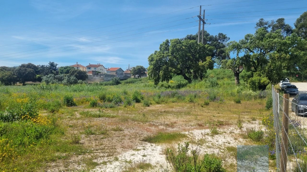 Terreno para Venda em Loures Foto 9