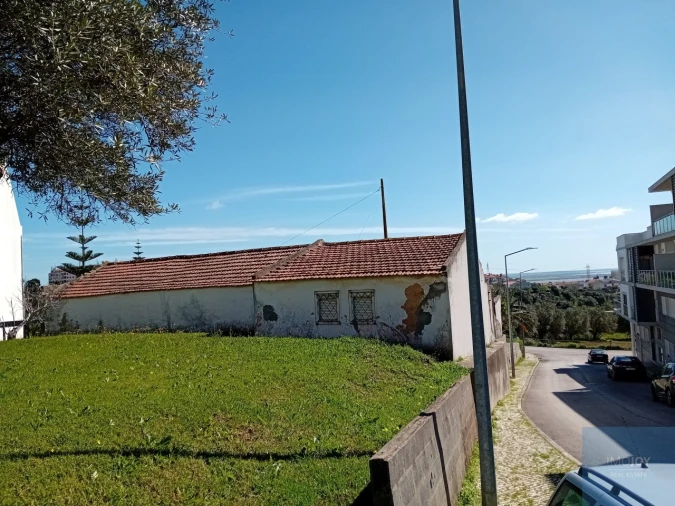 Terreno para Venda em Alverca do Ribatejo e Sobralinho Foto 3