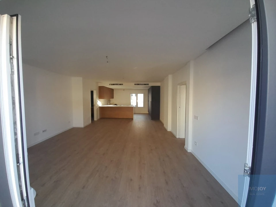 Apartamento T3 para Venda em Carcavelos e Parede Foto 8