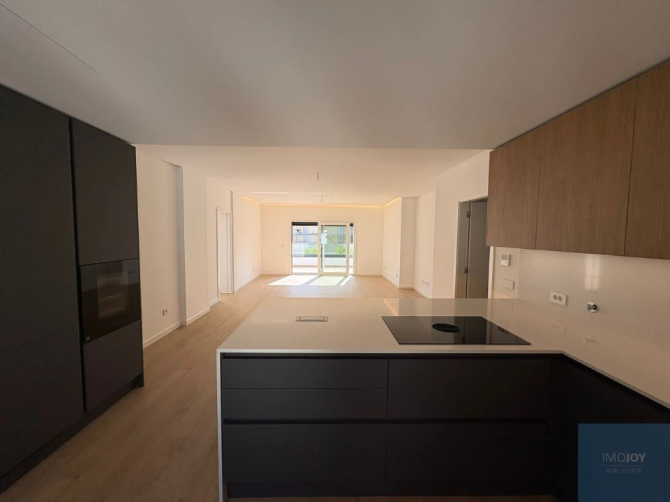 Apartamento T3 para Venda em Carcavelos e Parede Foto 10