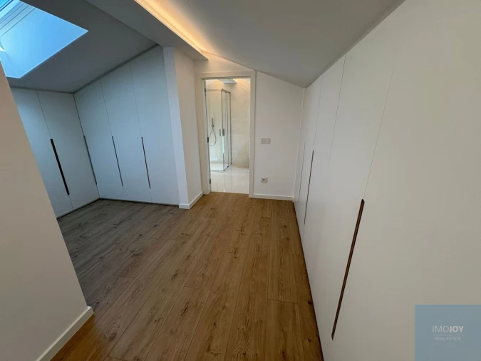 Apartamento T3 para Venda em Carcavelos e Parede Foto 14