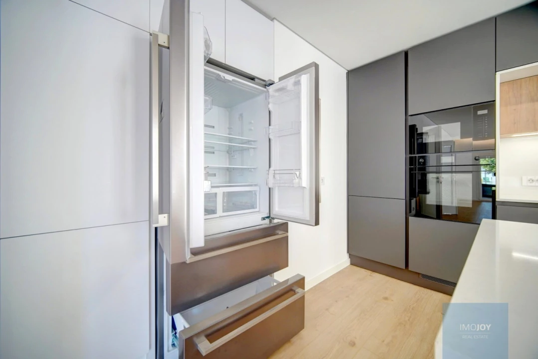 Apartamento T3 para Venda em Carcavelos e Parede Foto 6