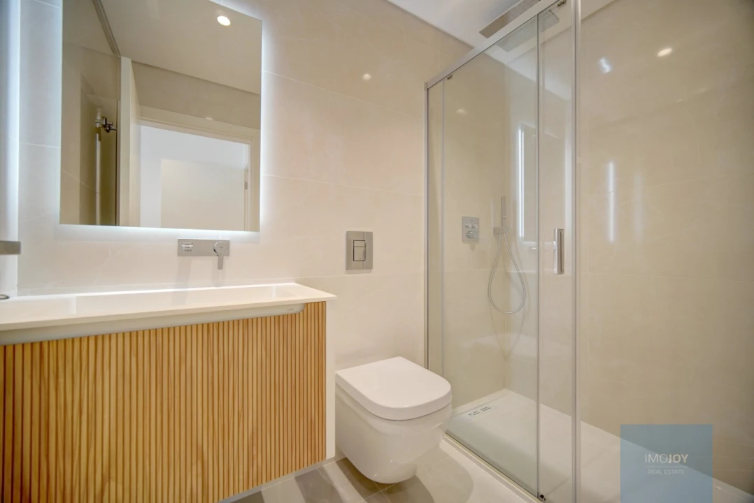 Apartamento T3 para Venda em Carcavelos e Parede Foto 19