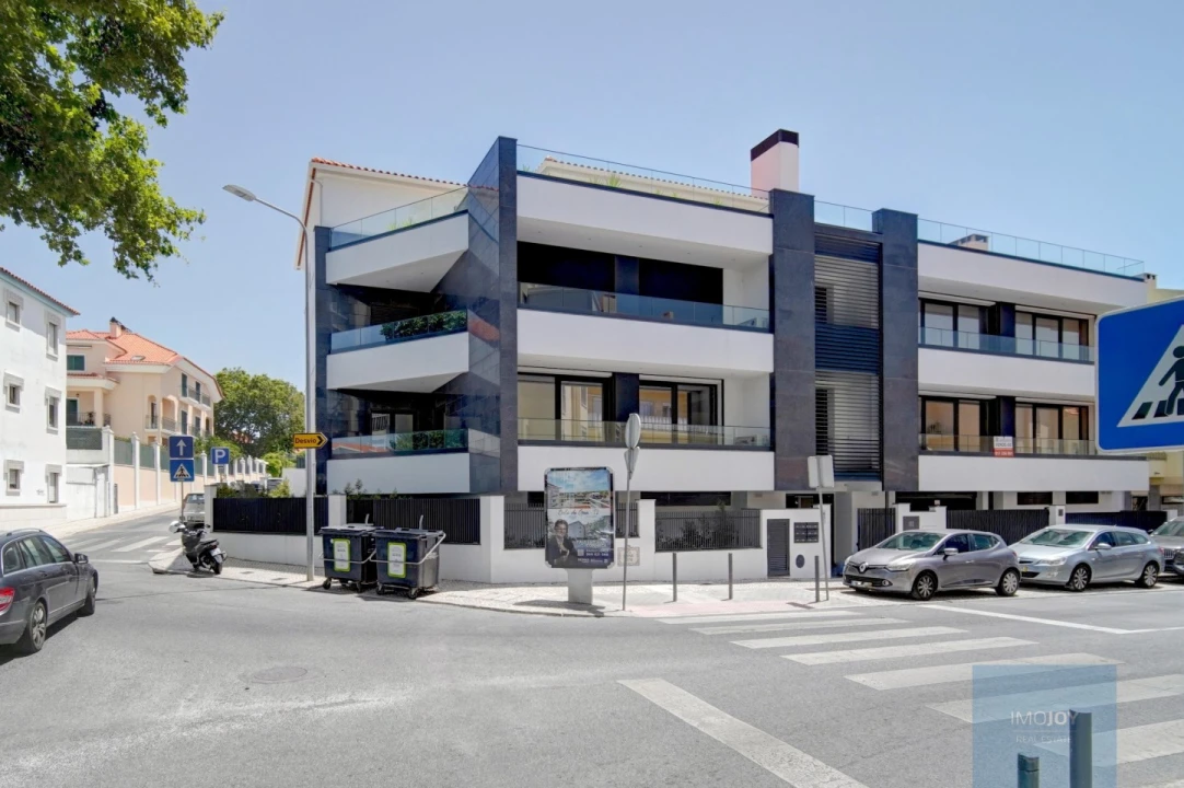 Apartamento T3 para Venda em Carcavelos e Parede Foto 34