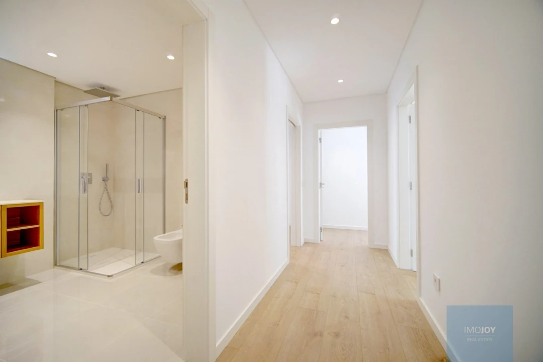 Apartamento T3 para Venda em Carcavelos e Parede Foto 18