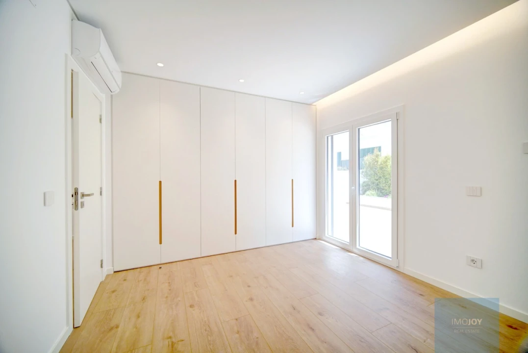 Apartamento T3 para Venda em Carcavelos e Parede Foto 19