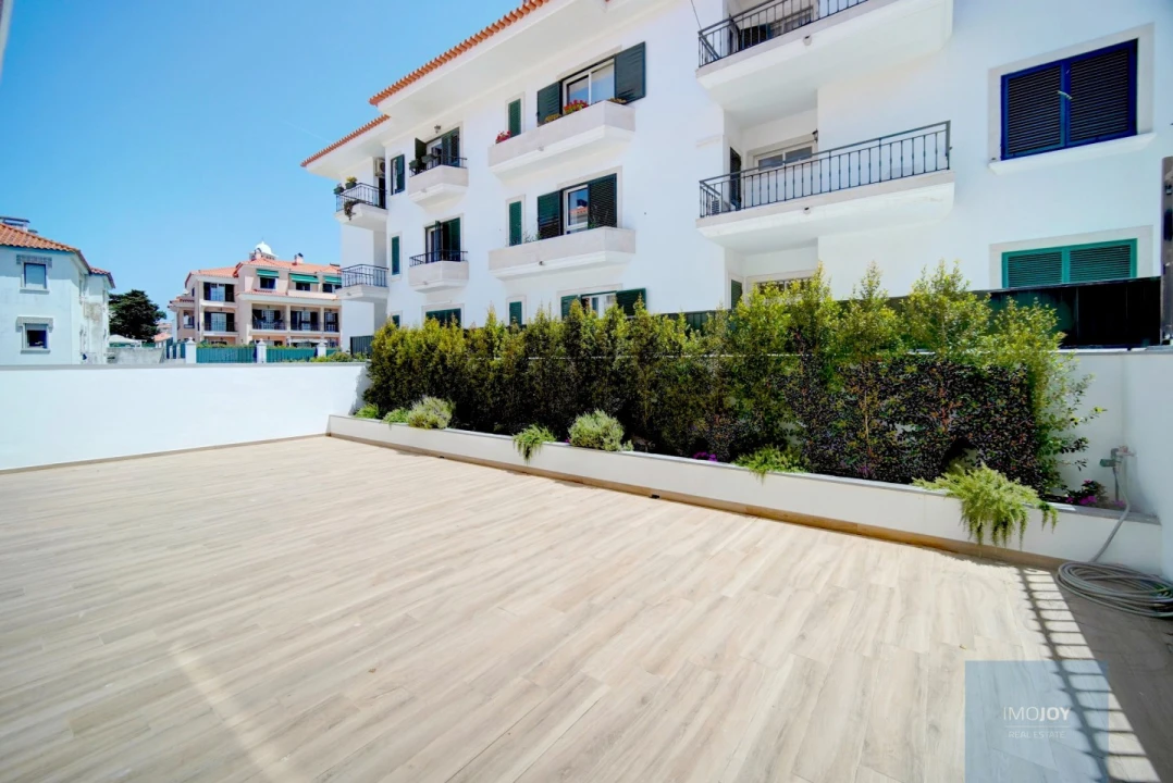 Apartamento T3 para Venda em Carcavelos e Parede Foto 27