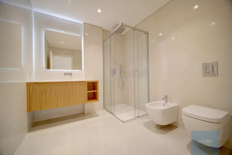 Apartamento T3 para Venda em Carcavelos e Parede Foto 21