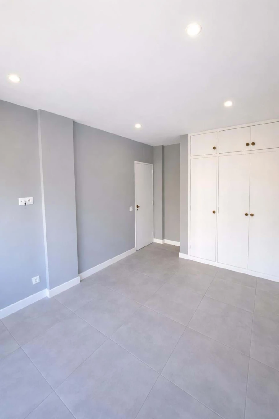 Apartamento T2 para Venda em Quarteira Foto 13