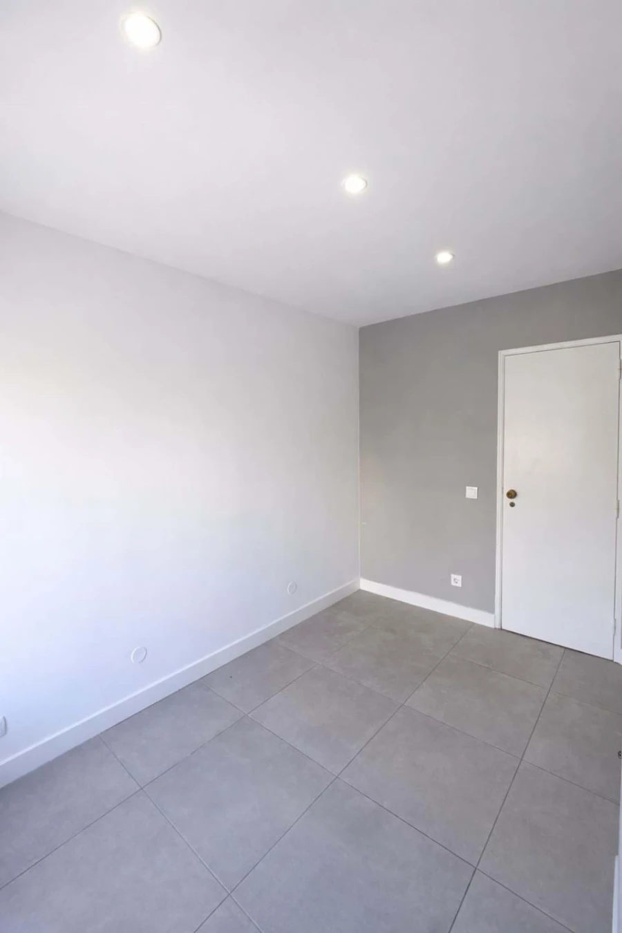 Apartamento T2 para Venda em Quarteira Foto 16