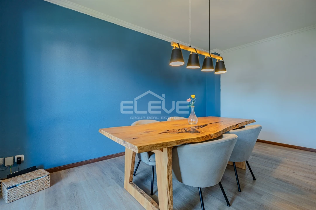 Moradia T3 para Venda em Canelas Foto 8