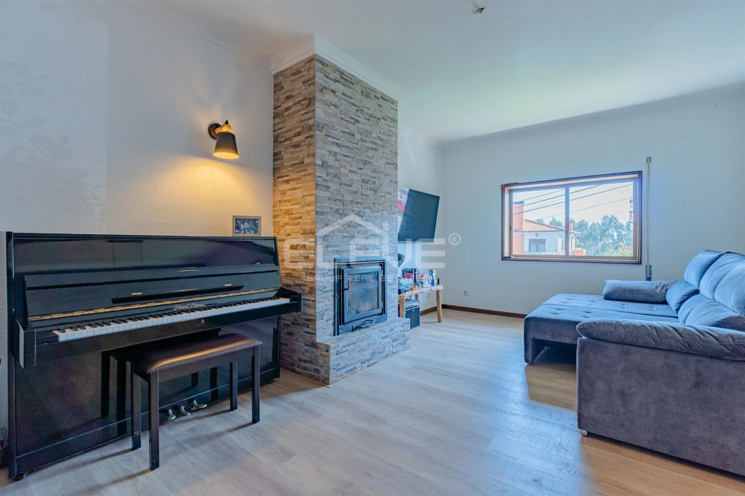 Moradia T3 para Venda em Canelas Foto 10