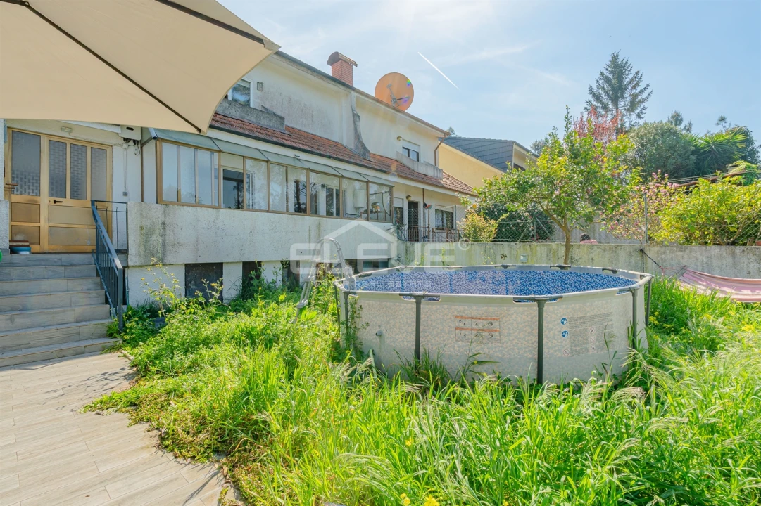 Moradia T3 para Venda em Canelas Foto 45