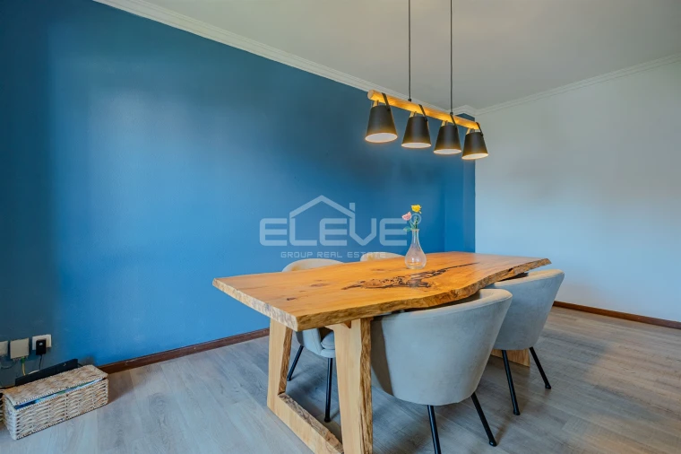 Moradia T3 para Venda em Canelas Foto 8