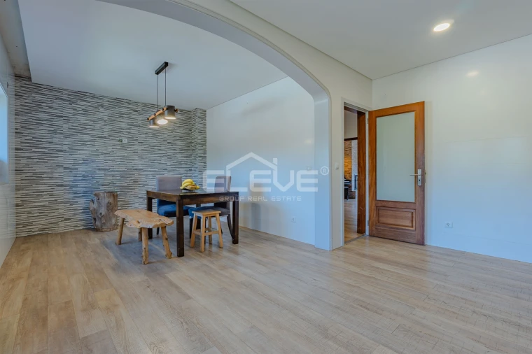 Moradia T3 para Venda em Canelas Foto 4