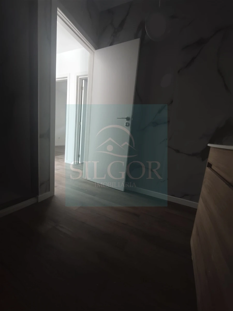 Moradia T2 para Venda em Baixa da Banheira e Vale da Amoreira Foto 7