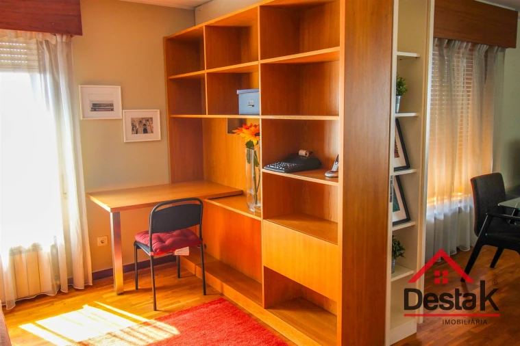 Apartamento T3 para Venda em Santa Marinha e São Pedro da Afurada Foto 9