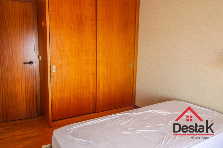 Apartamento T3 para Venda em Santa Marinha e São Pedro da Afurada Foto 14