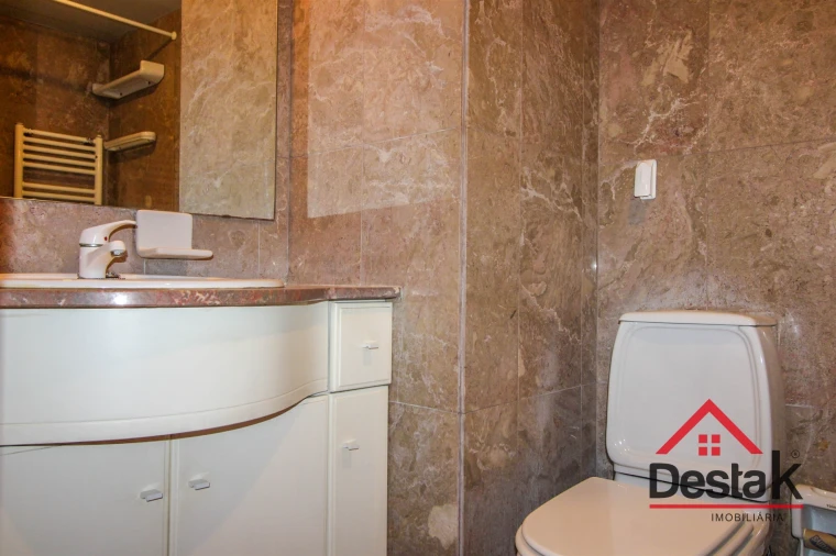 Apartamento T3 para Venda em Santa Marinha e São Pedro da Afurada Foto 22