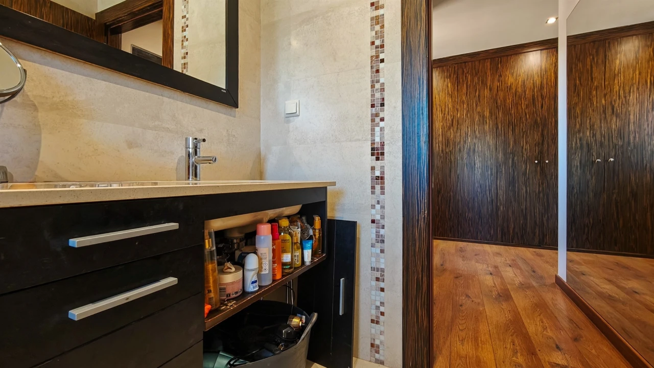 Moradia T5 para Venda em Albufeira e Olhos de Água Foto 46