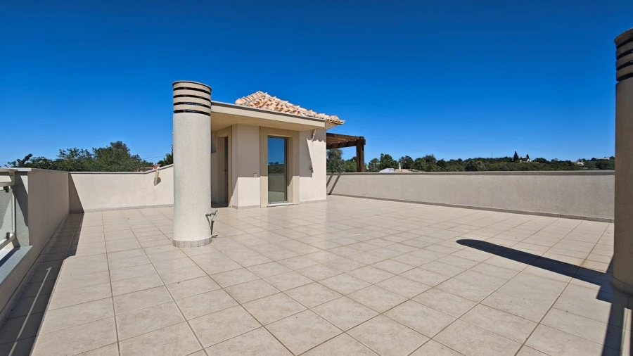 Moradia T5 para Venda em Albufeira e Olhos de Água Foto 55