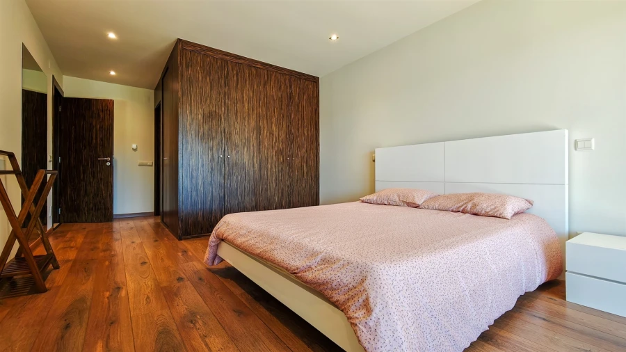 Moradia T5 para Venda em Albufeira e Olhos de Água Foto 23