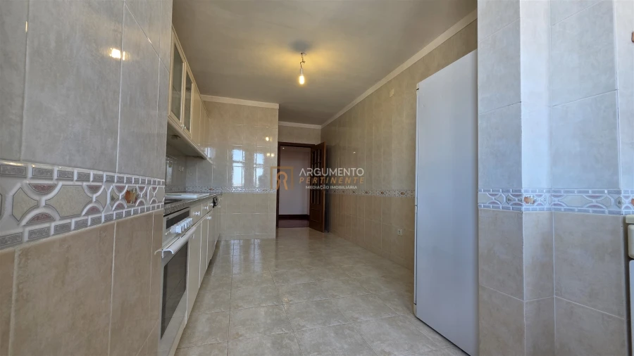 Apartamento T2 para Venda em Pedrouços Foto 32