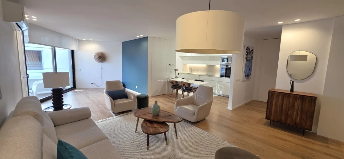 Apartamento T1 para Venda em Olhão Foto 5