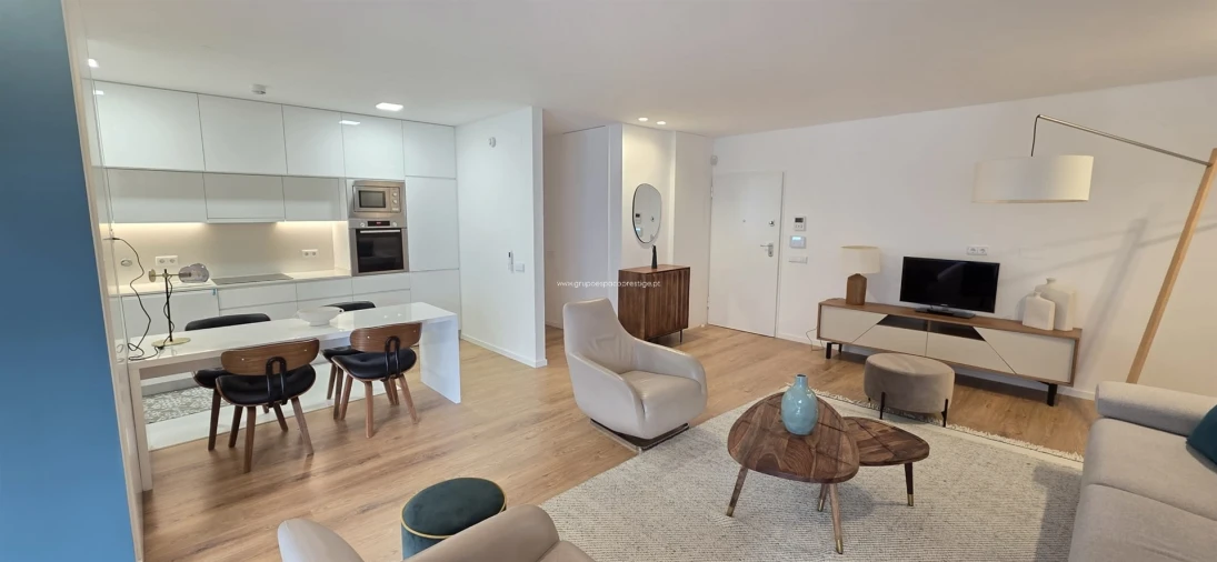 Apartamento T1 para Venda em Olhão Foto 12