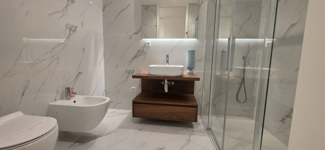 Apartamento T1 para Venda em Olhão Foto 16