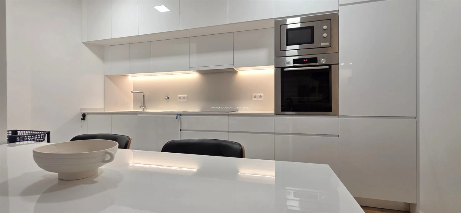 Apartamento T1 para Venda em Olhão Foto 11